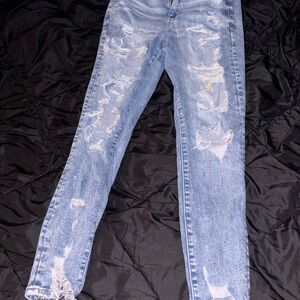 American Eagle Outfitters Light Blue Distressed Skinny Jeans